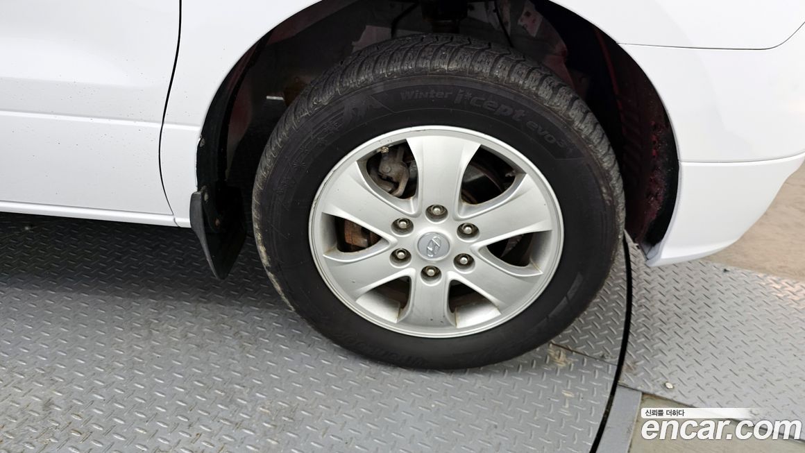 Hyundai Starex 2015