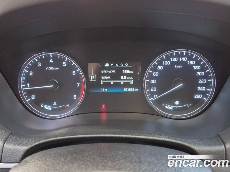 Hyundai Genesis 2015