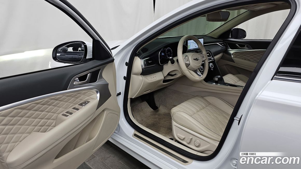 Genesis G70 2021