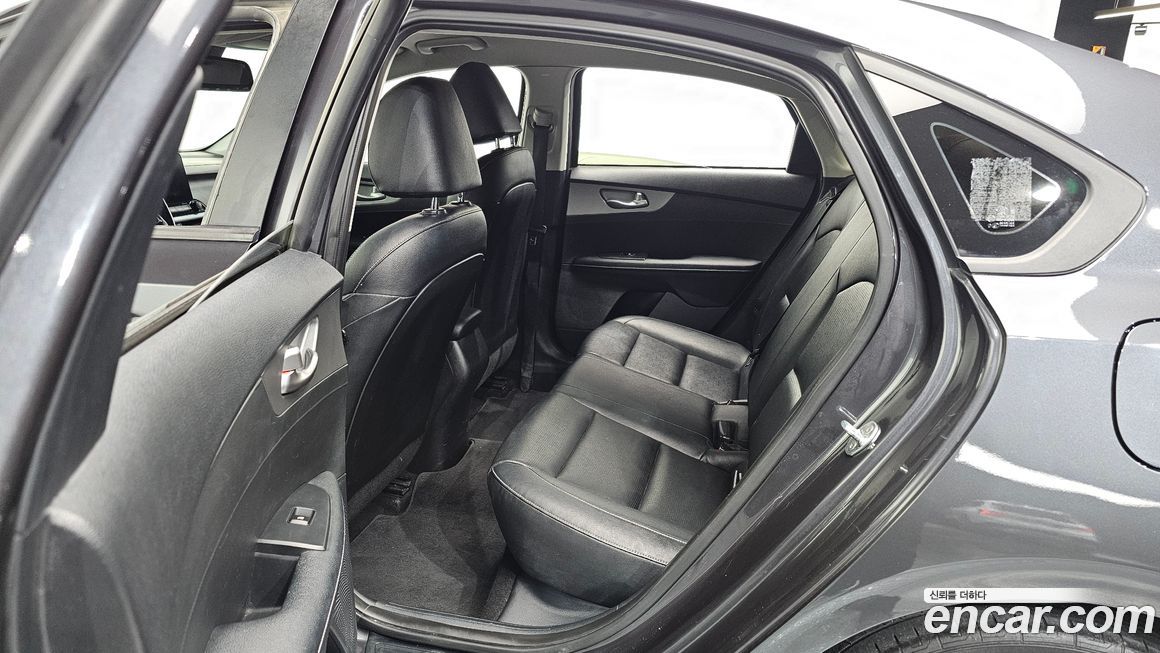 Kia K3 2021
