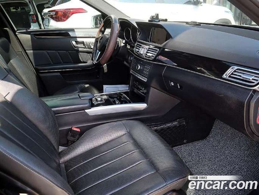 Mercedes-Benz E-Class 2016