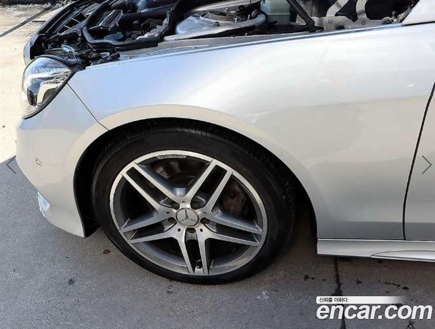 Mercedes-Benz E-Class 2016