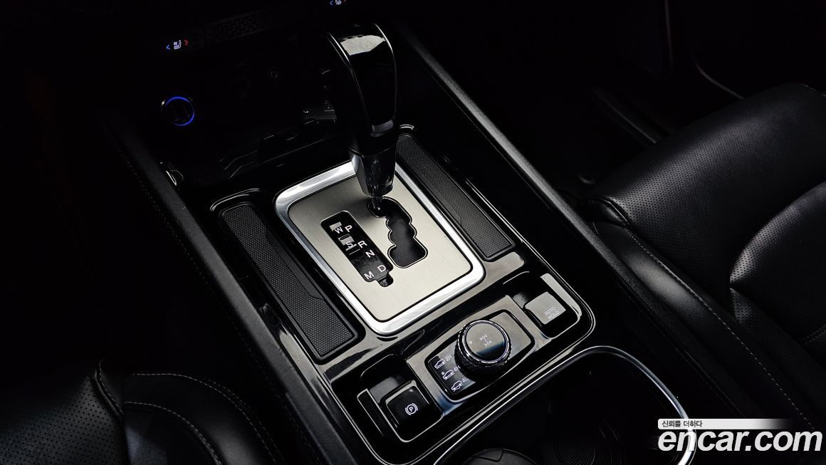 KG_Mobility_Ssangyong Rexton 2018