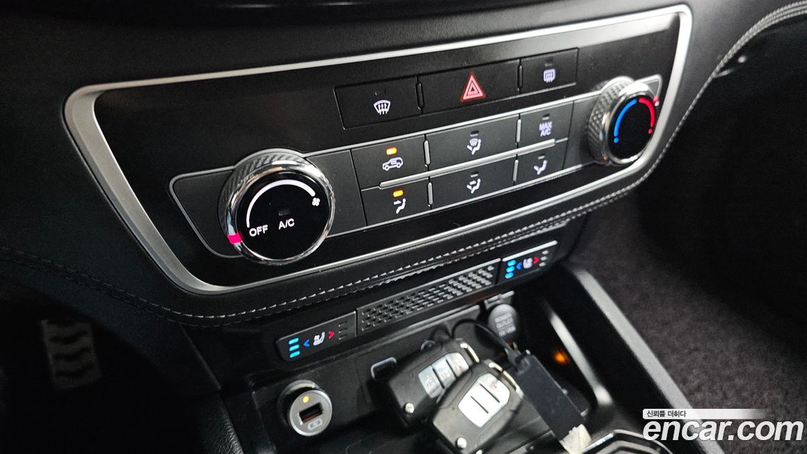 KG_Mobility_Ssangyong Rexton 2020