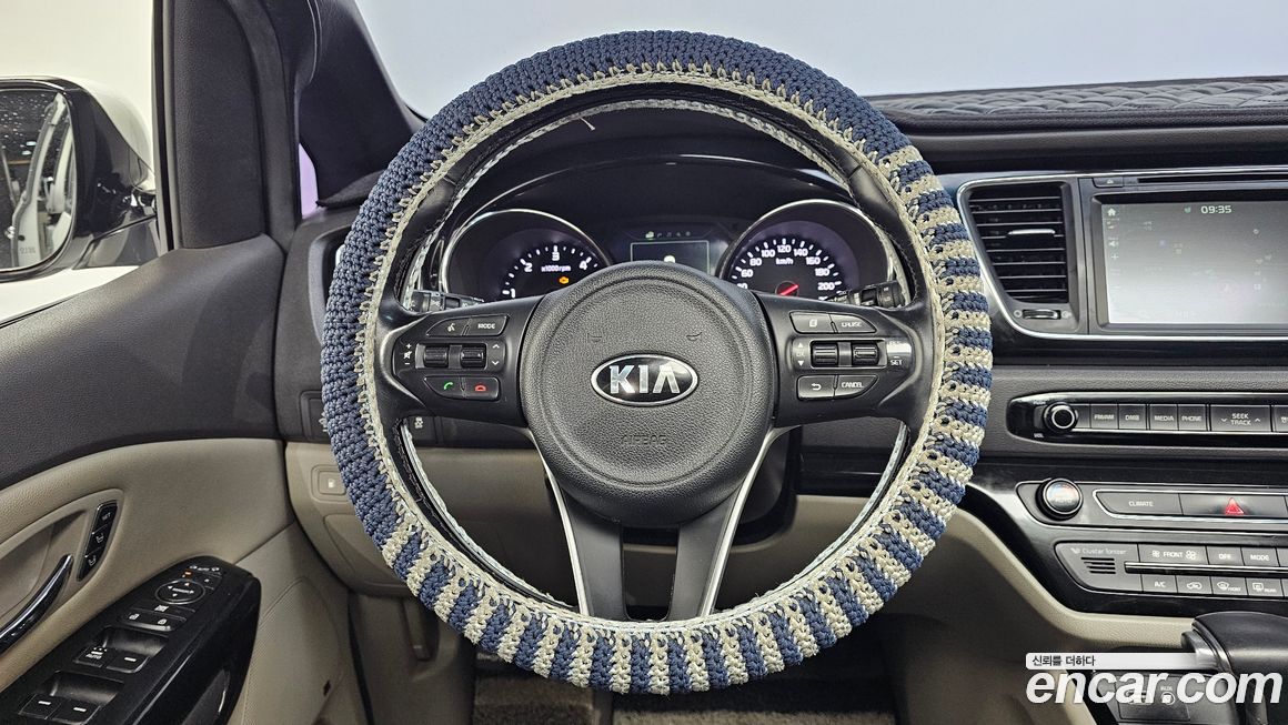Kia Canival 2017
