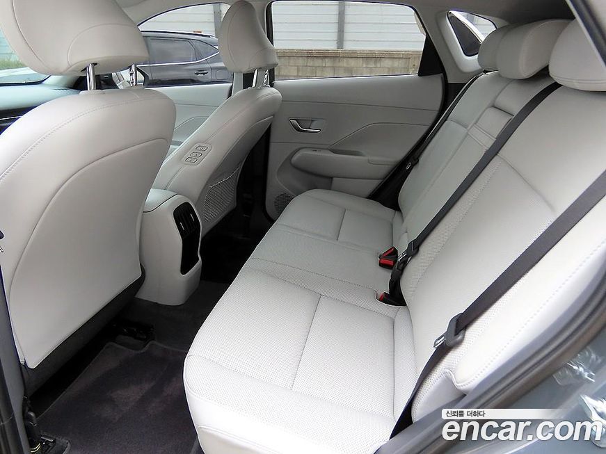 Hyundai Kona 2025