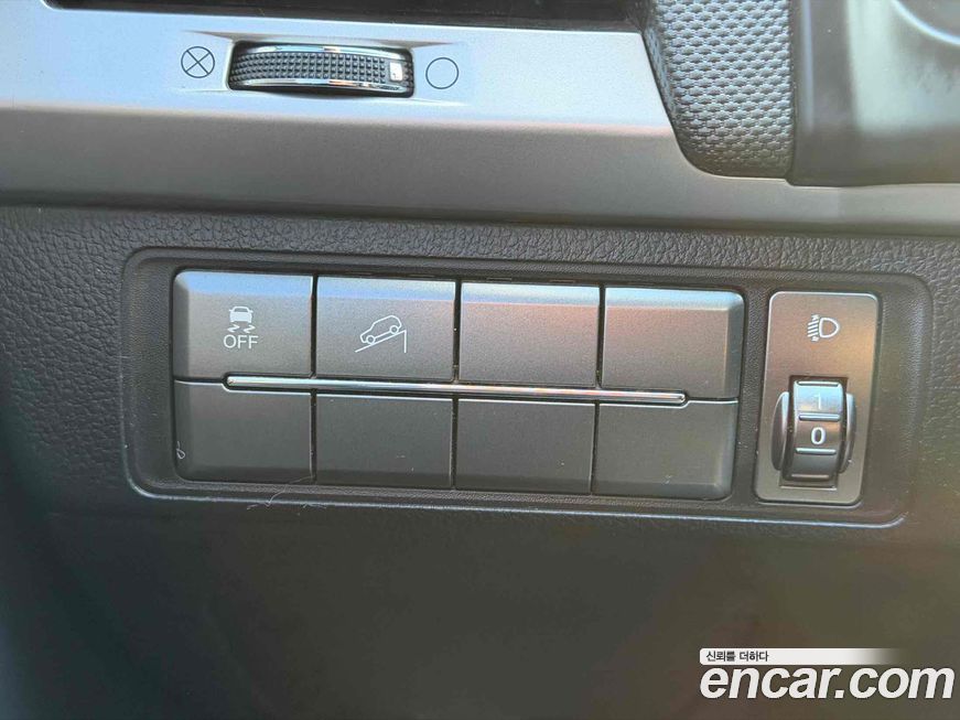 KG_Mobility_Ssangyong Rexton 2019