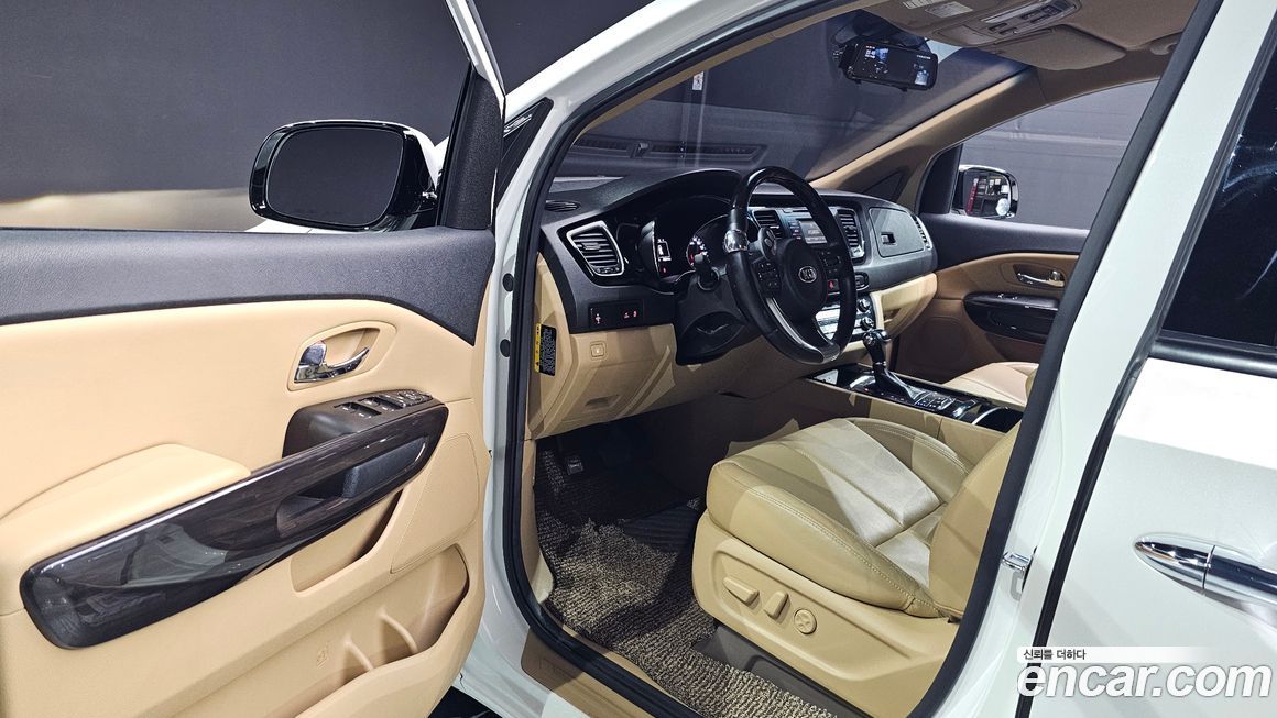 Kia Canival 2016