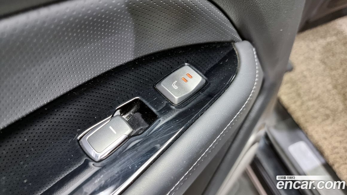 KG_Mobility_Ssangyong Rexton 2018