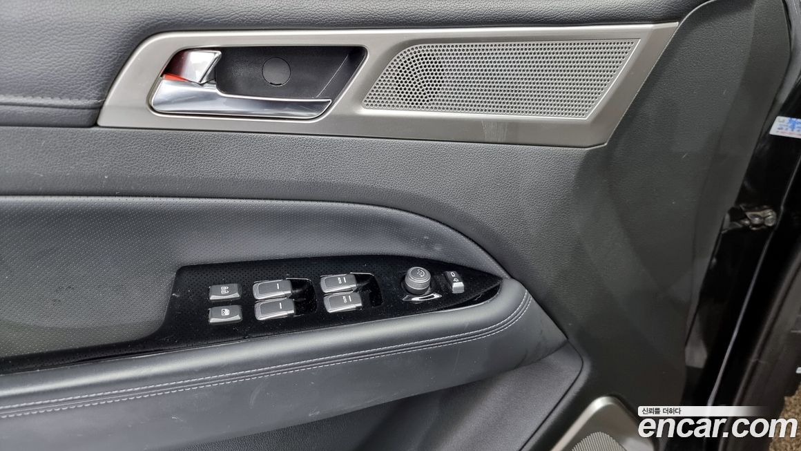 KG_Mobility_Ssangyong Rexton 2018