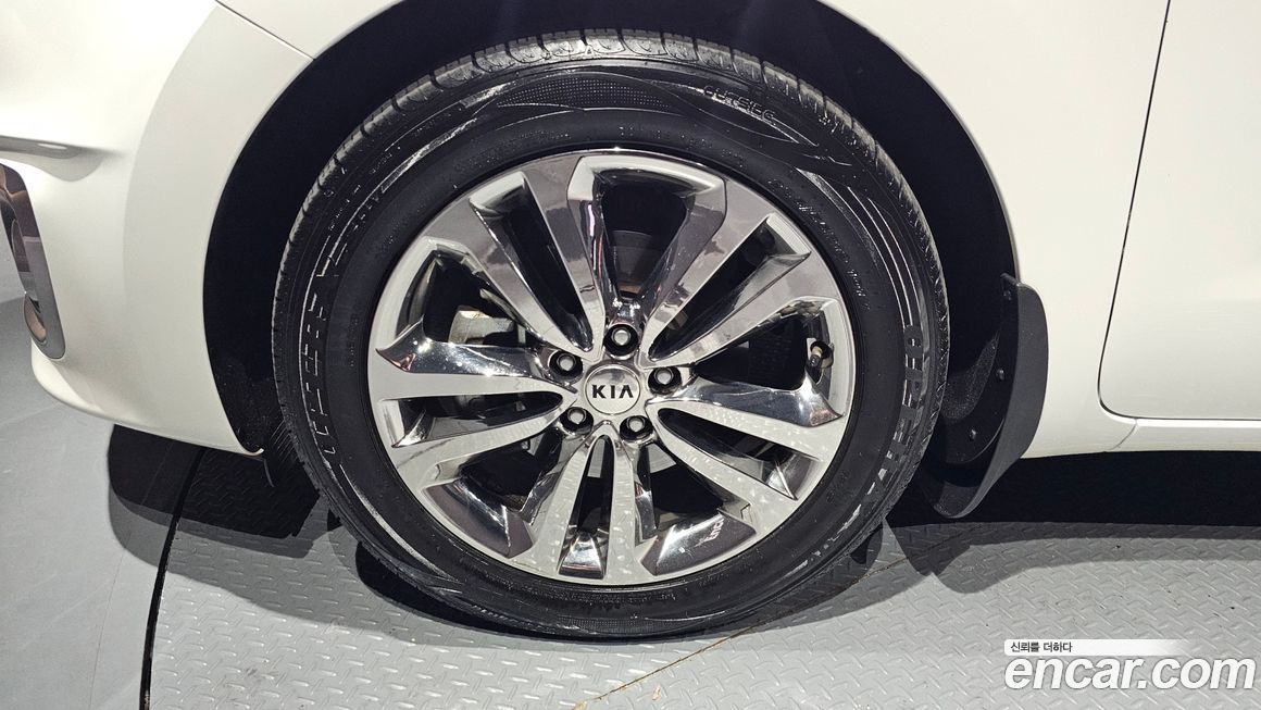 Kia Canival 2016