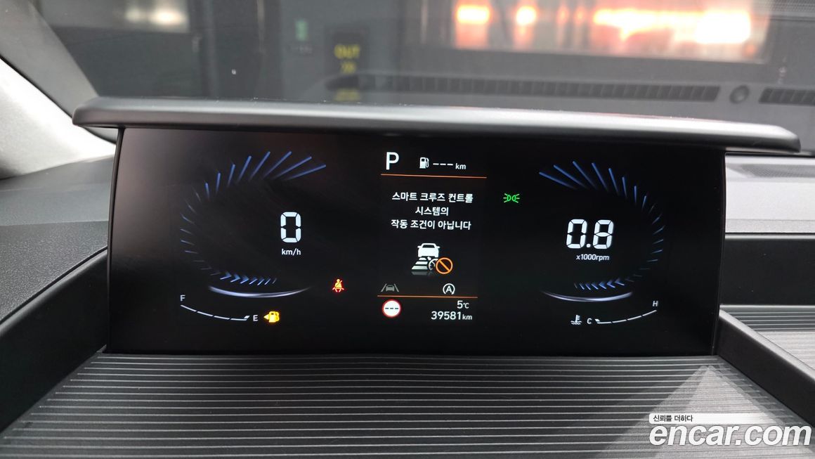 Hyundai Staria 2022