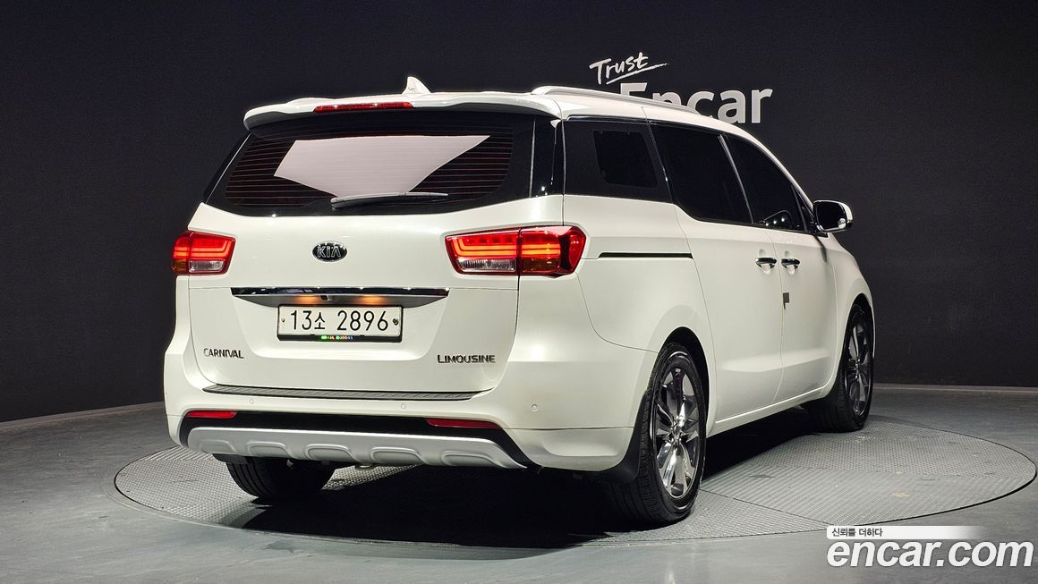 Kia Canival 2016