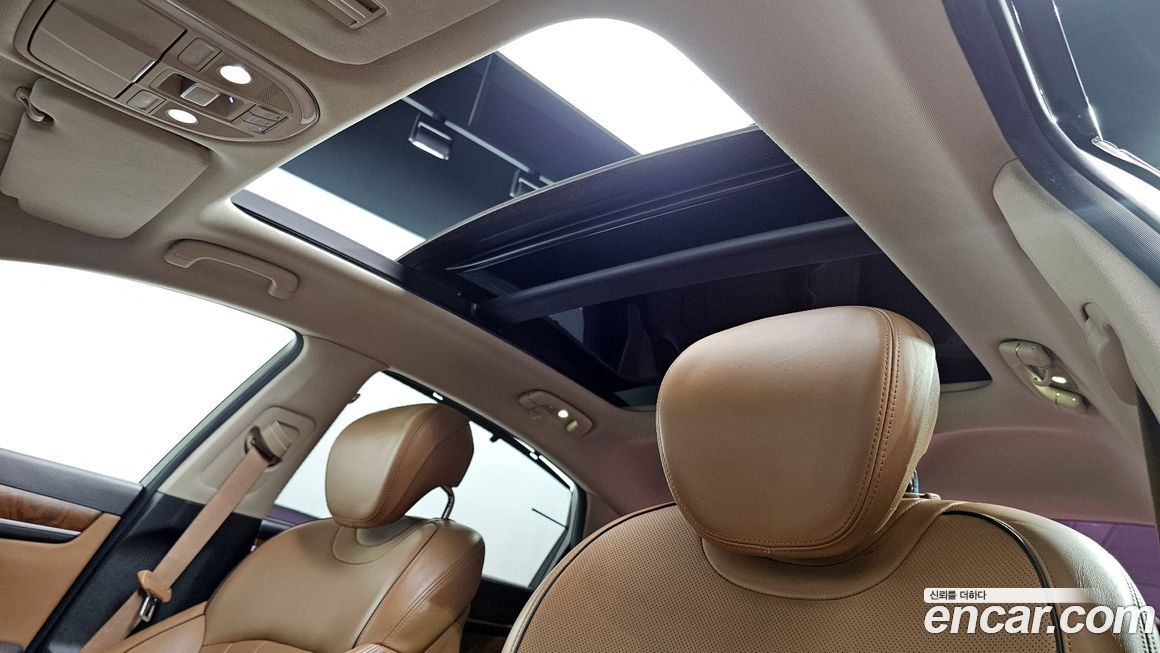 Hyundai Genesis 2016