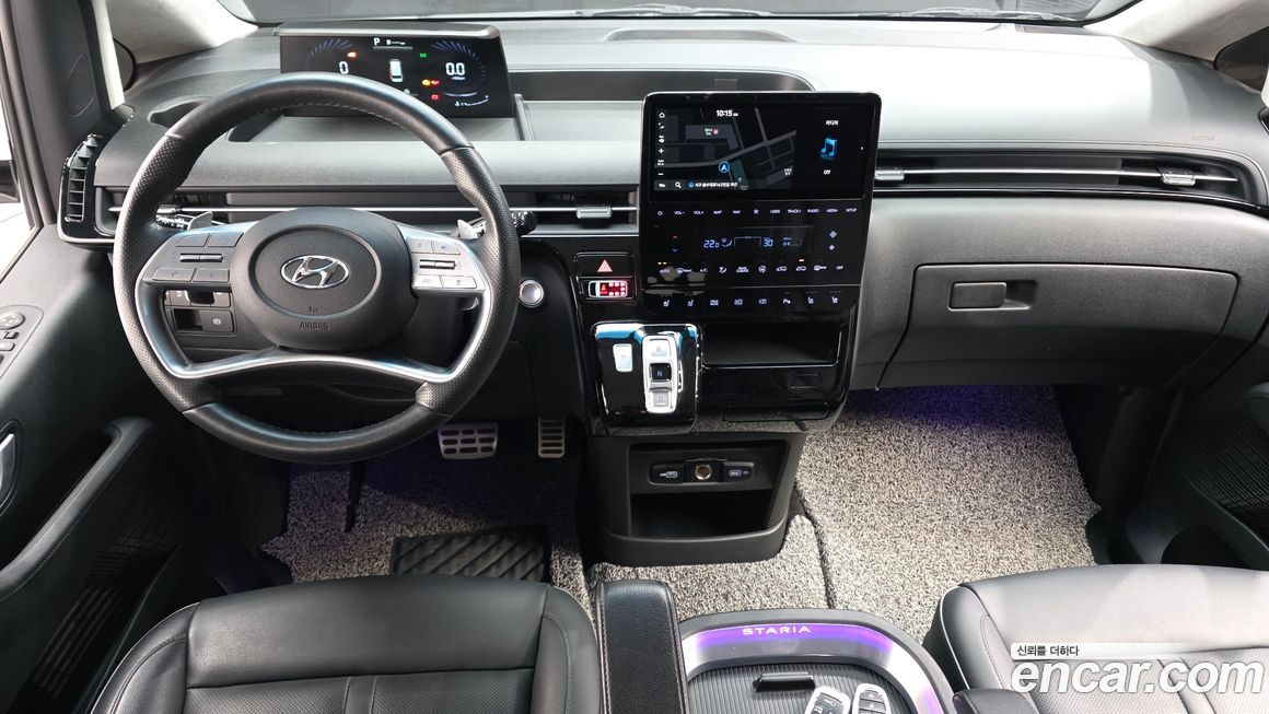 Hyundai Staria 2022