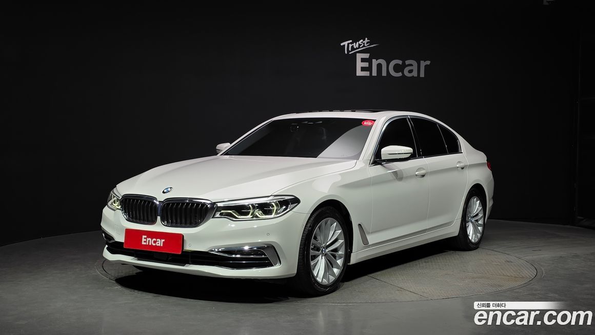 BMW 5-Series 2019