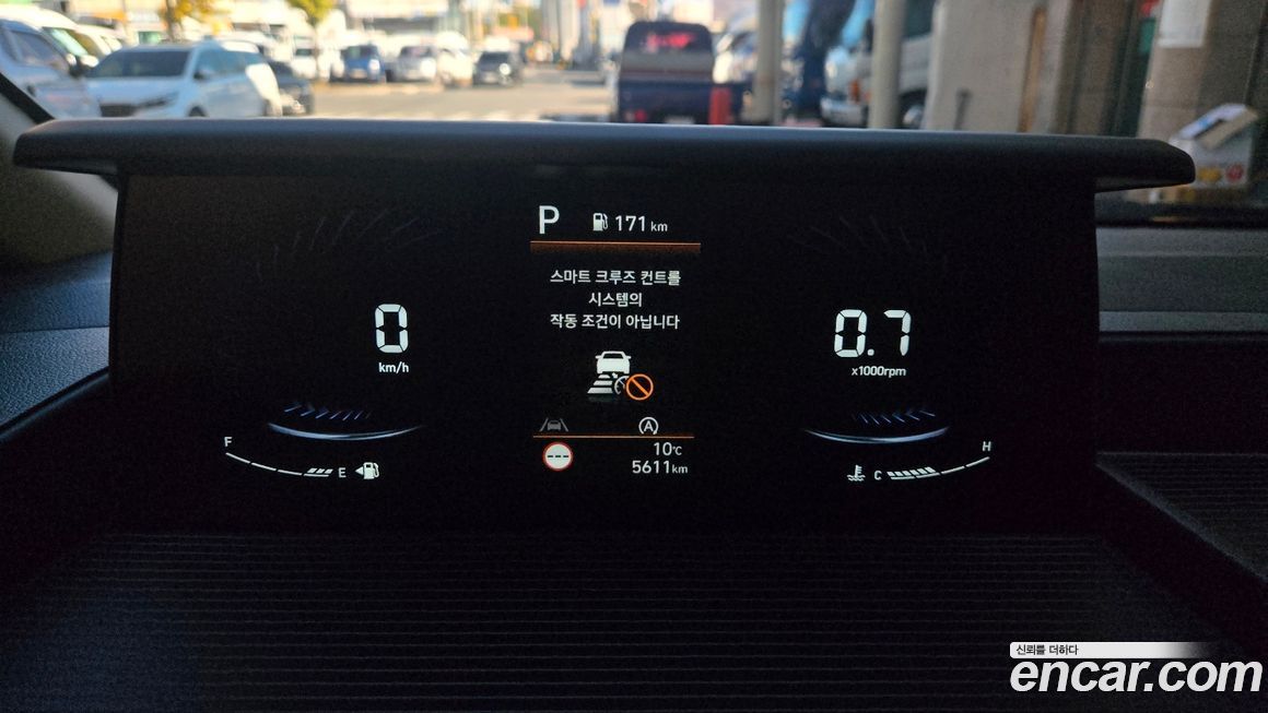 Hyundai Staria 2025