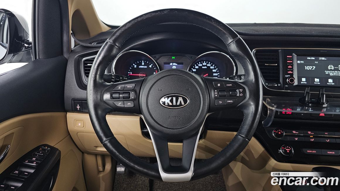Kia Canival 2019