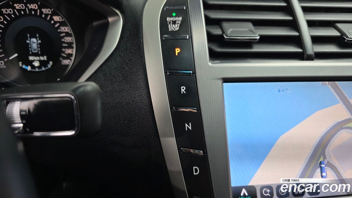 Lincoln MKZ 2019