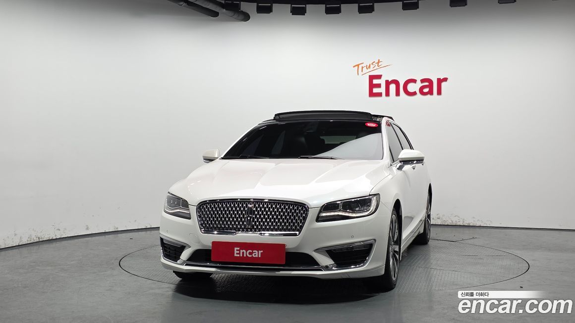 Lincoln MKZ 2019