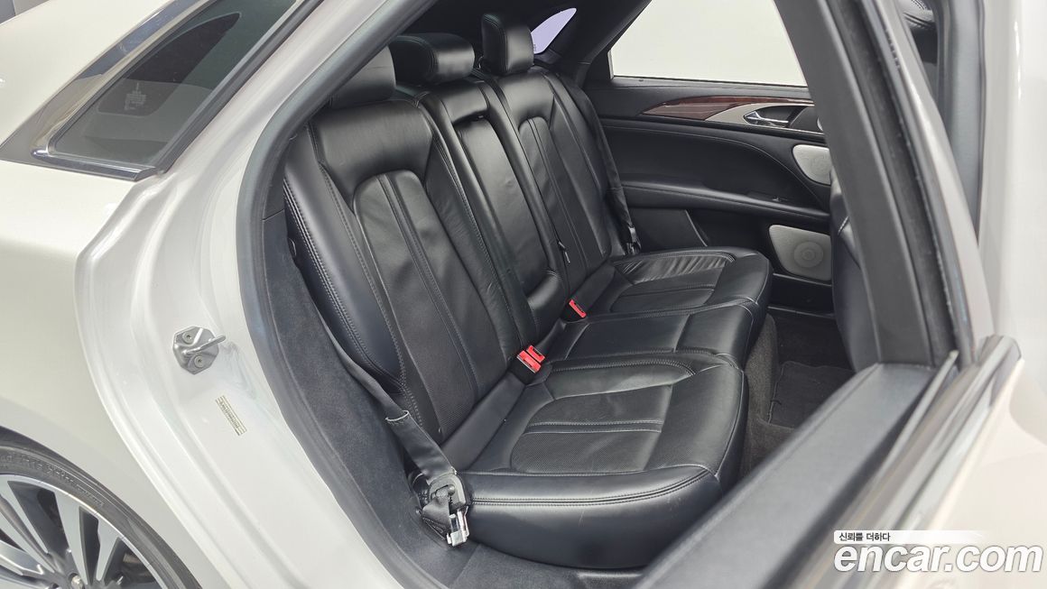 Lincoln MKZ 2019