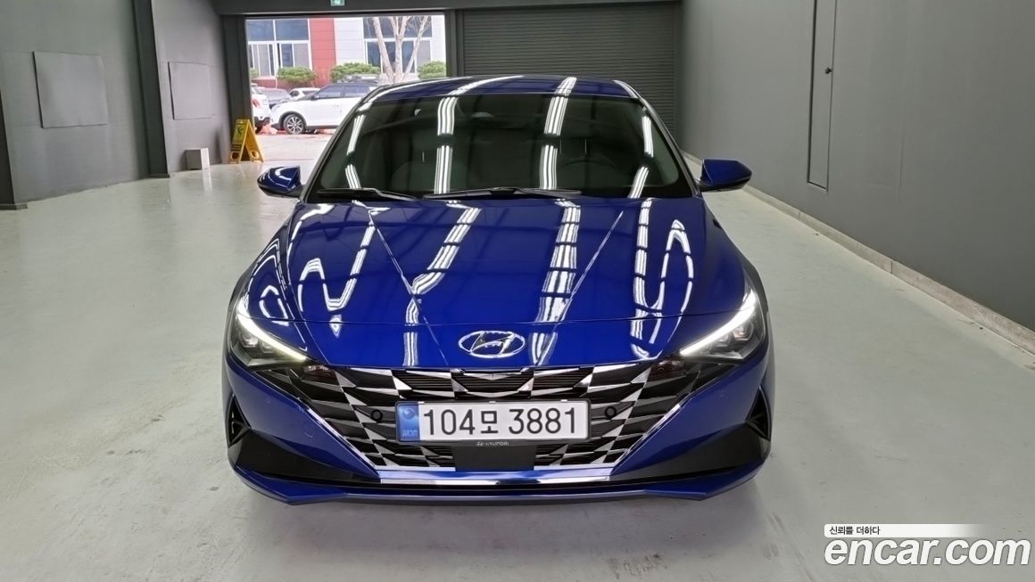 Hyundai AVANTE 2021