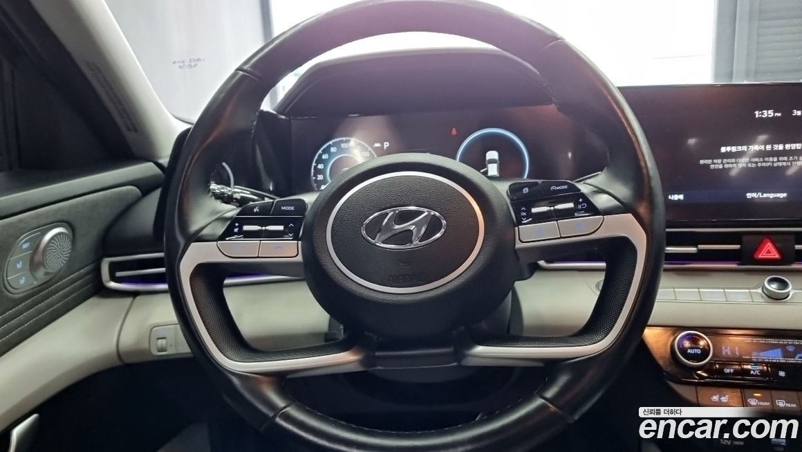 Hyundai AVANTE 2021