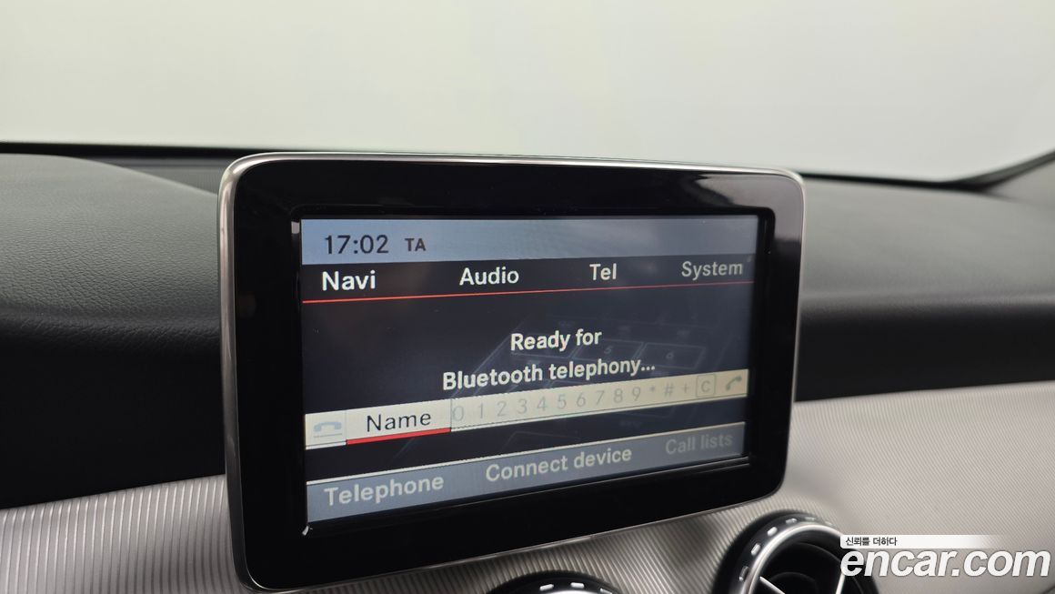 Mercedes-Benz GLA-Class 2015