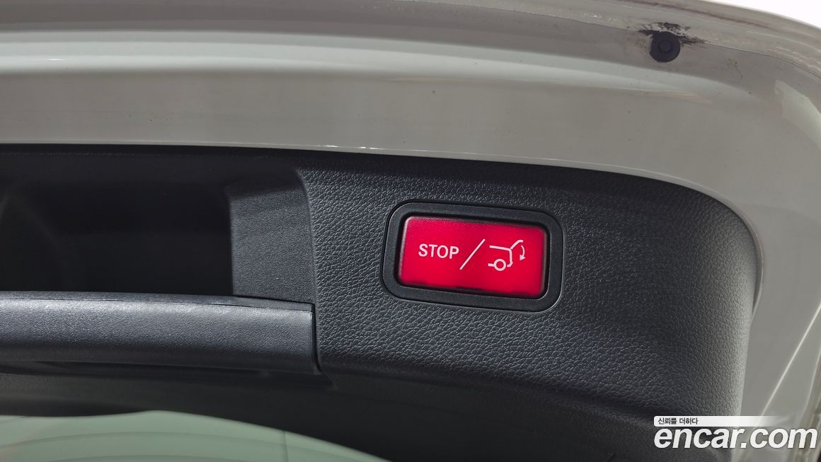 Mercedes-Benz GLA-Class 2015