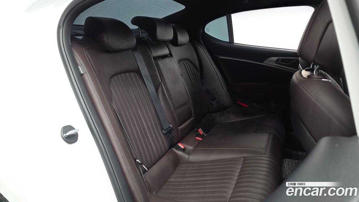 Genesis G70 2022
