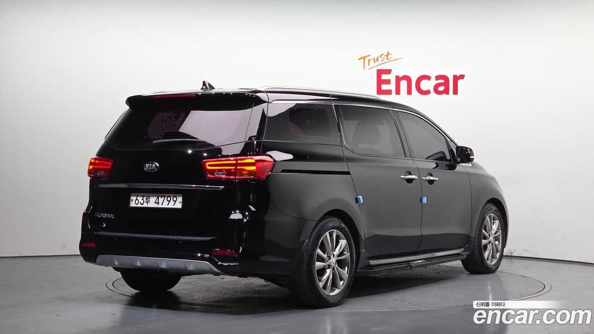 Kia Canival 2019