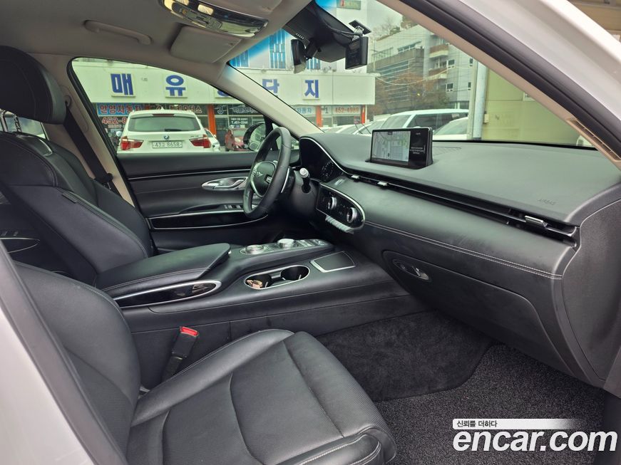 Genesis GV70 2021