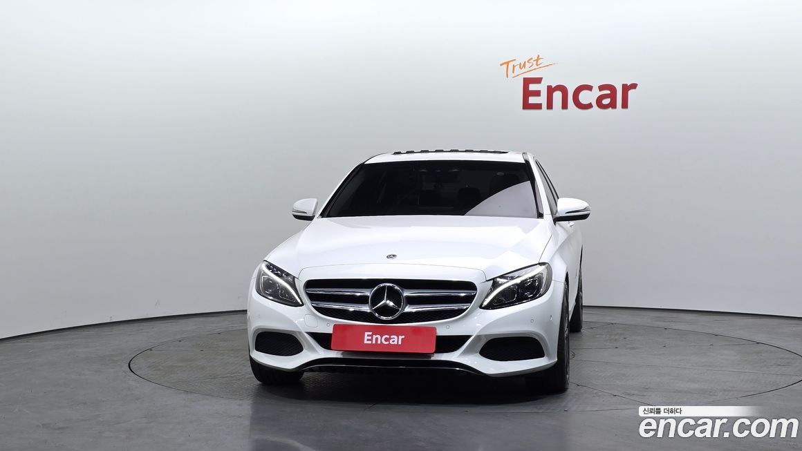 Mercedes-Benz C-Class 2018