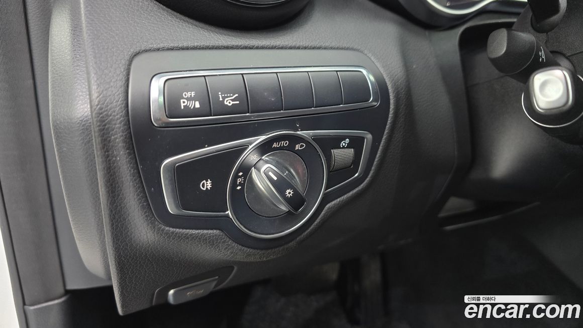 Mercedes-Benz C-Class 2018