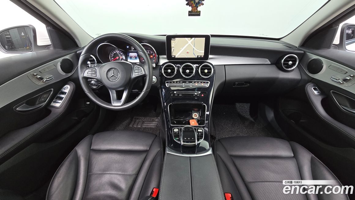 Mercedes-Benz C-Class 2018