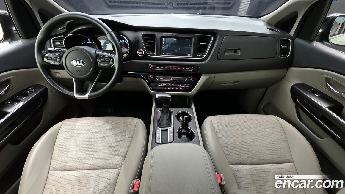 Kia Canival 2019