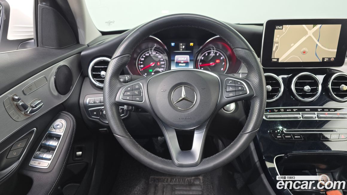 Mercedes-Benz C-Class 2018