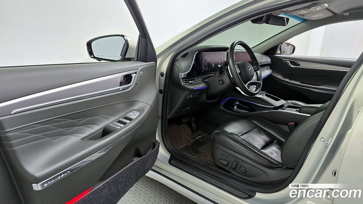 Hyundai Grandeur 2020