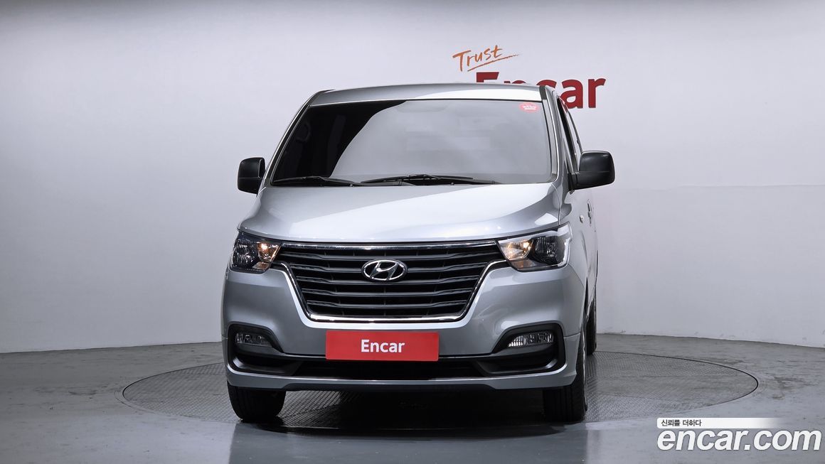 Hyundai Starex 2021