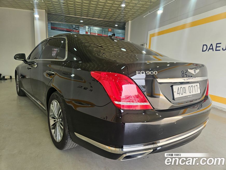 Genesis EQ900 2016