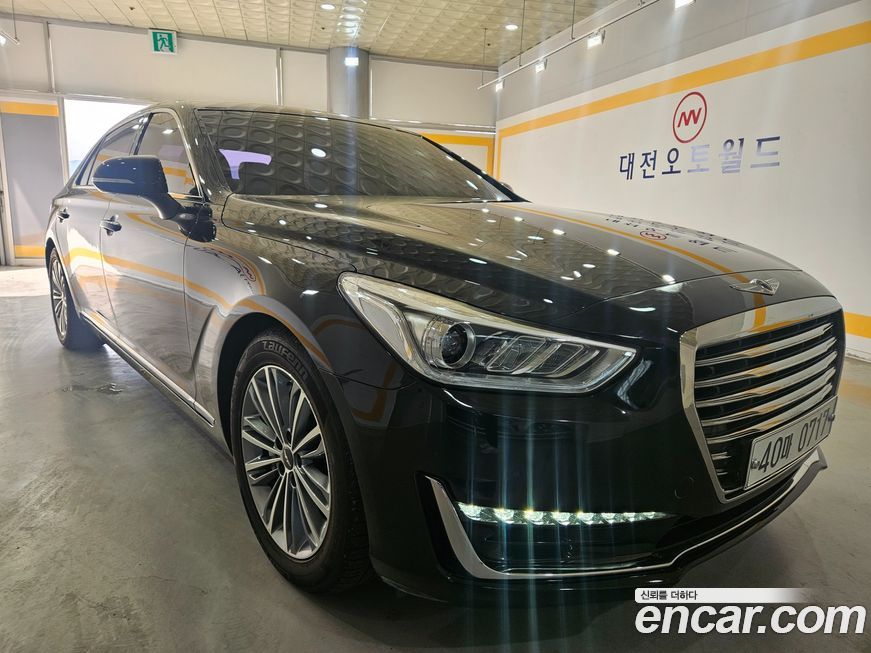 Genesis EQ900 2016