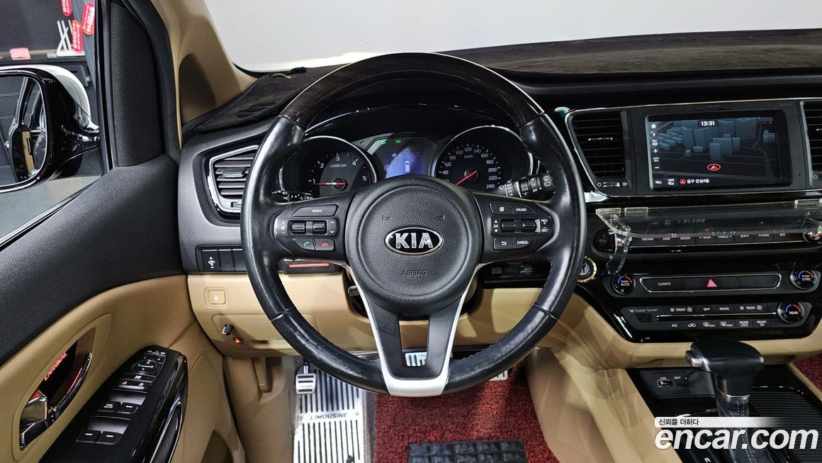 Kia Canival 2017