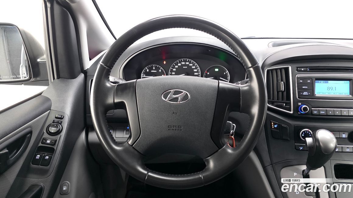 Hyundai Starex 2021