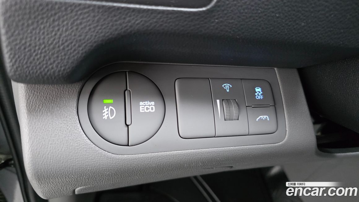 Hyundai Starex 2021