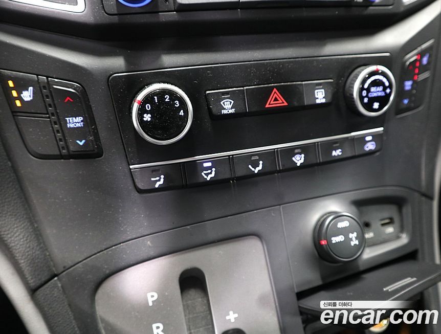 Hyundai Starex 2019
