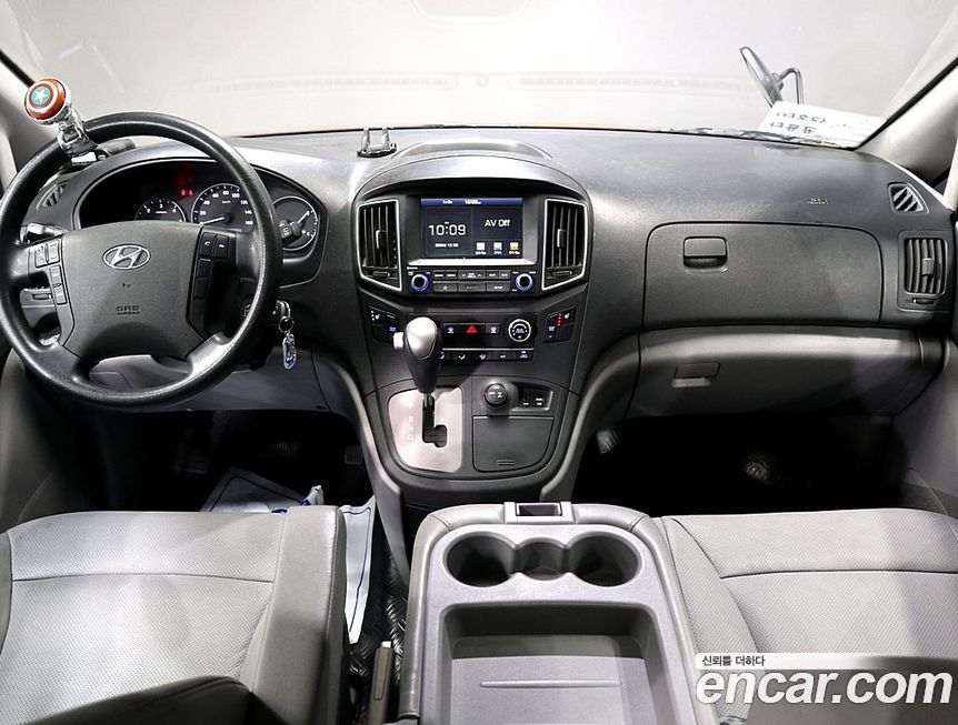 Hyundai Starex 2019