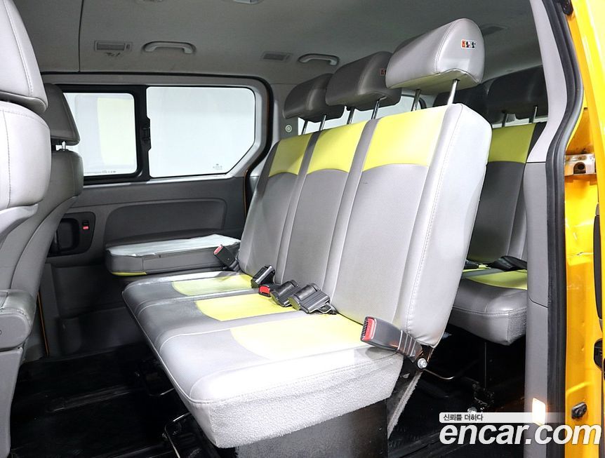 Hyundai Starex 2019