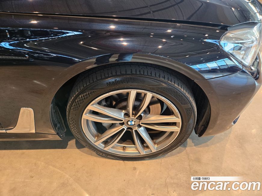 BMW 7-Series 2018