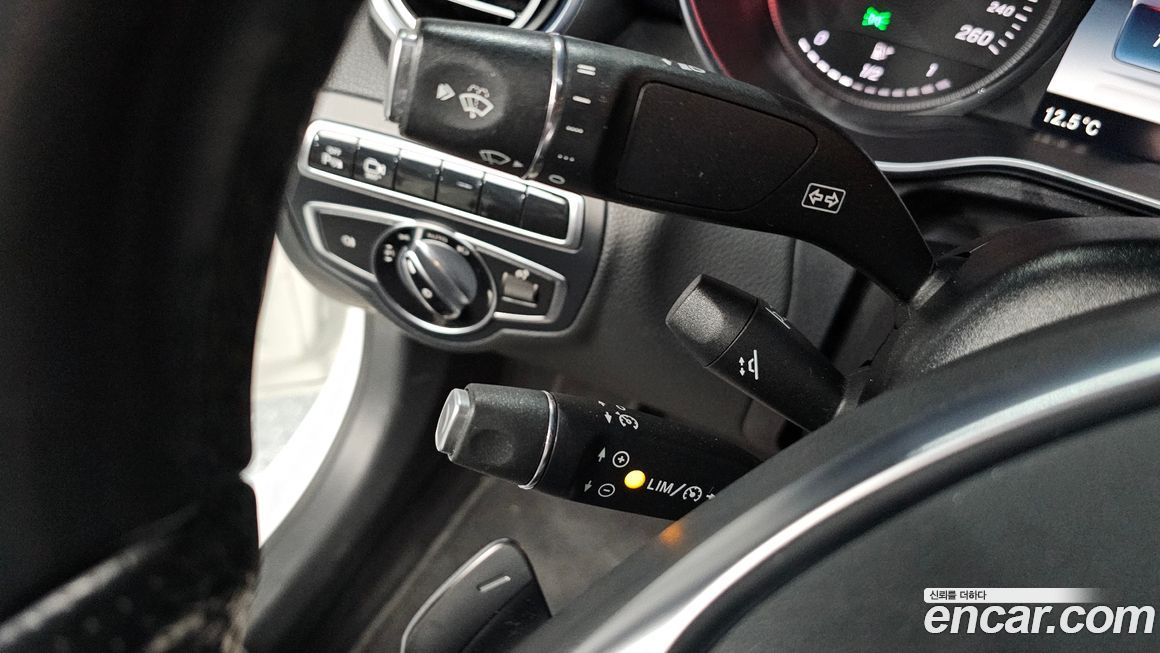 Mercedes-Benz C-Class 2017