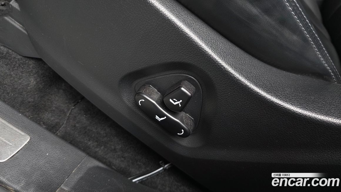 KG_Mobility_Ssangyong Rexton 2018